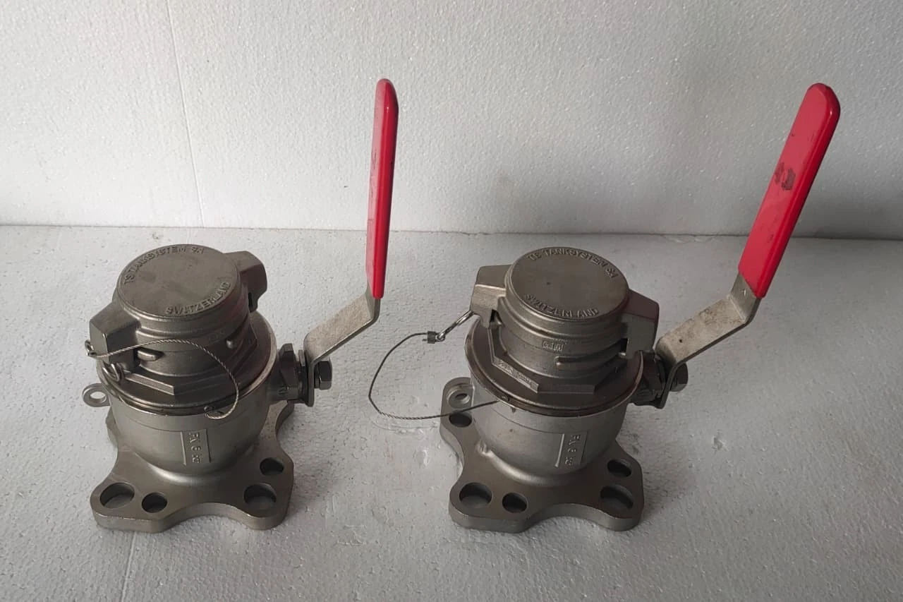 **NEW** Hermetic Compact Valve C2-SS-BL, 2" DUJ flange, blind cover P/N: TS10081 - Image 4